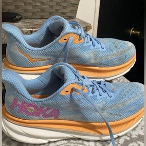 HOKA Clifton 9 shoe